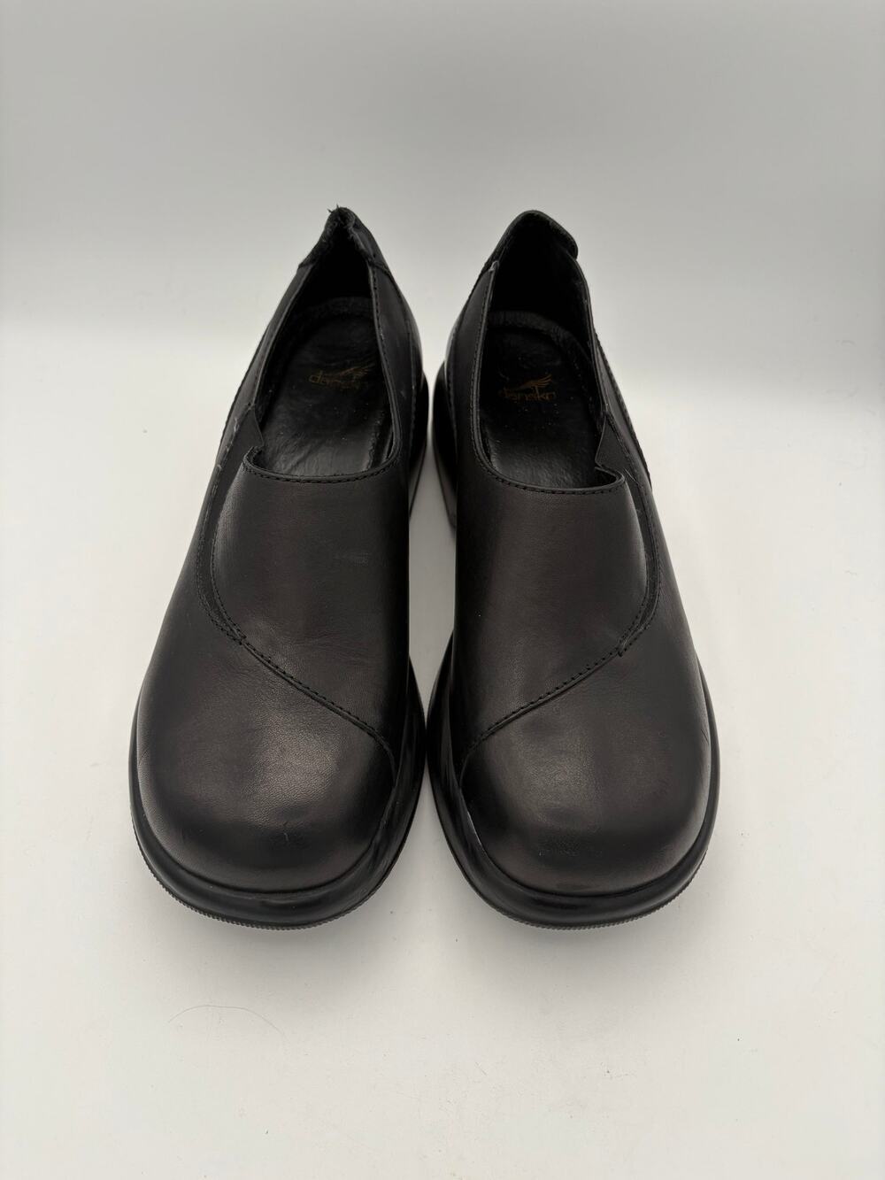 Women’s Dansko Size 8 Black Leather Slip On Espadrilles